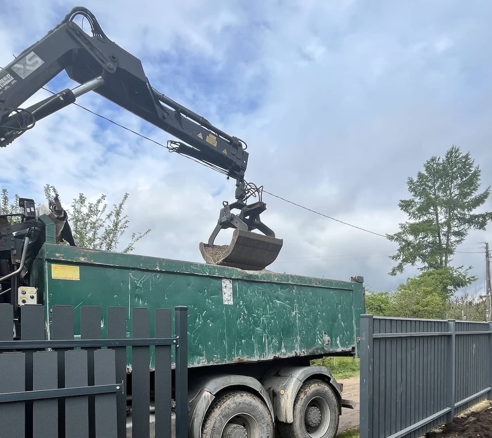 Savivarčio nuoma ir paslaugos Vilniuje